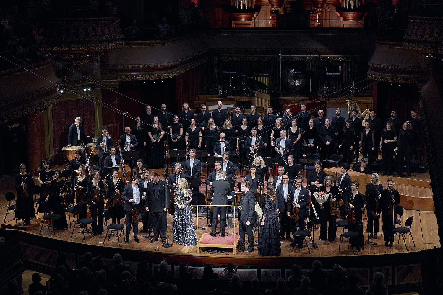 © Dougados Magali Le chef d'orchestre Jonathan Nott dirige le Requiem de Mozart pour un concert classique au Victoria Hall de Genève pour son dernier concert en tant que directeur musical et artistique de l'Orchestre de la Suisse Romande