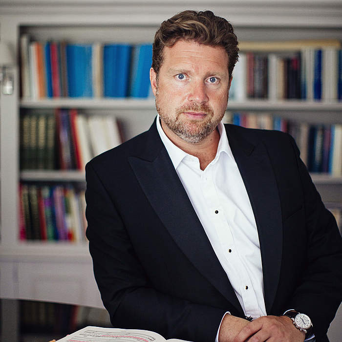 Jeremy Ovenden Jeremy Ovenden